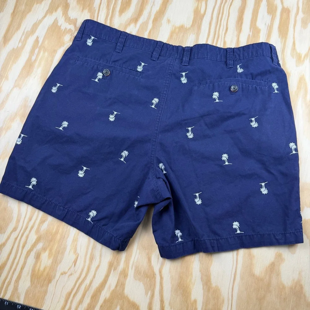 Crown & Ivy Mens Navy Blue Palm Tree Embroidered Chino Shorts Size 38 Tropical